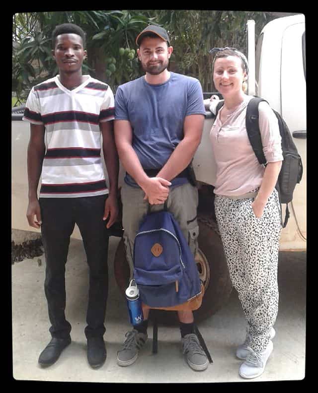 here are our new volunteers Craig and Lucie at Kwabena’s, ready to leave do Abenta #villagebyvillage #Ghana #abenta #volunteers